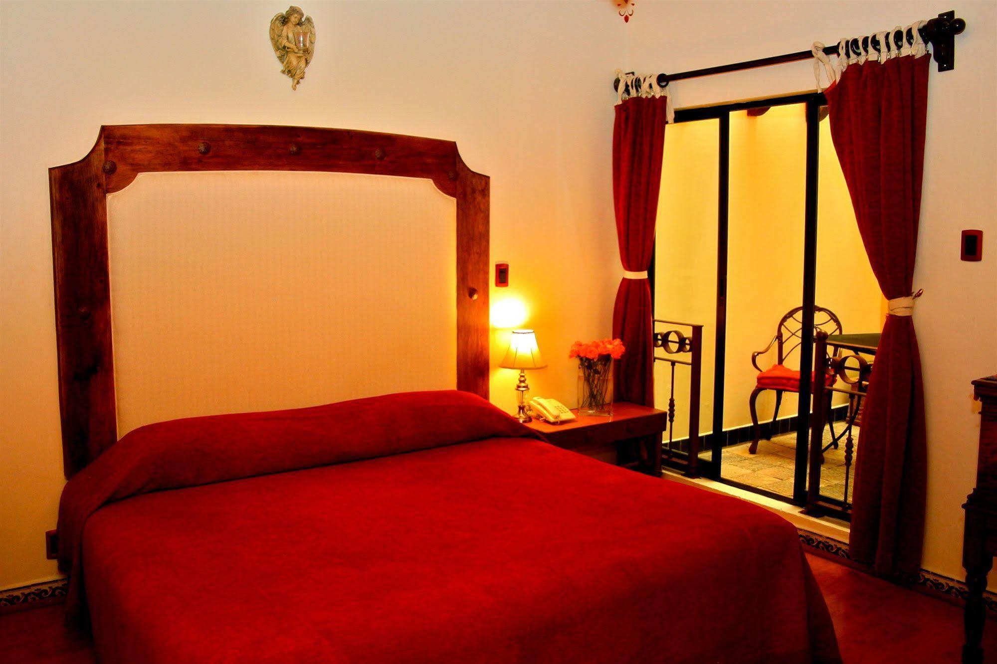 Casa De Los Arcangeles San Cristóbal de Las Casas エクステリア 写真